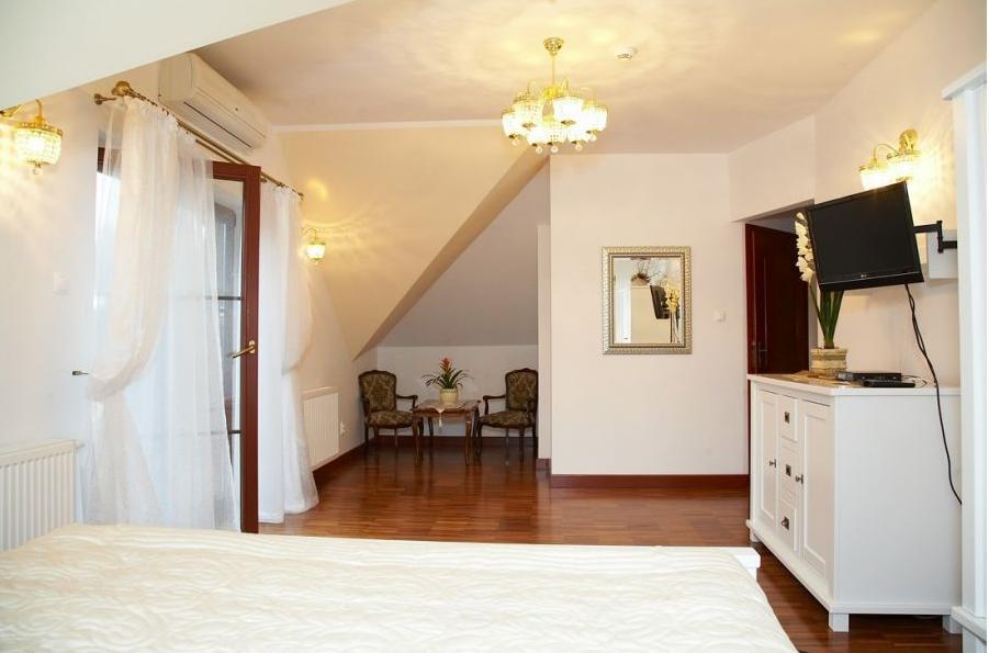 Zajazd Borowik Ostroleka  Zimmer foto